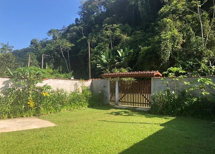 Casa Ampla e Confortável a 10 minutos Praia Ubatumirim Cambuca